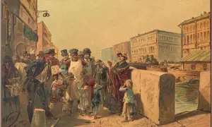 Grupa ludzi na ulicy Petersburga, z kanałem i budynkami w tle.