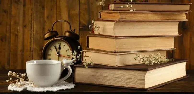 Literatura piękna co warto przeczytać – odkryj niezapomniane dzieła